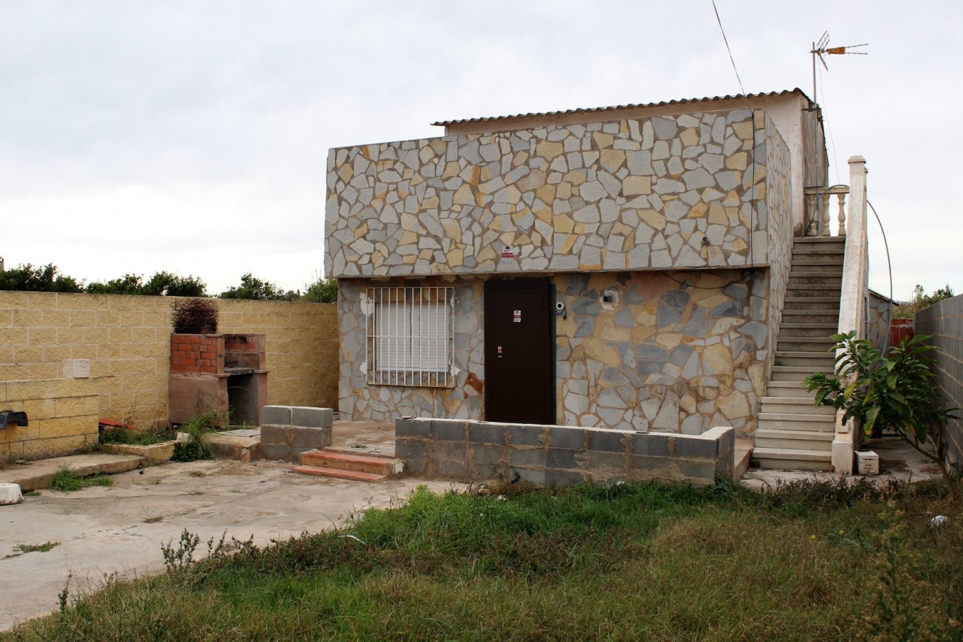 Casa con terreno en Castellon-Castello de la Plana. Ref. 12-45-01540